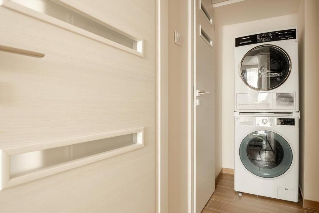 Petofi Family Apartman Debrecen Esterno foto